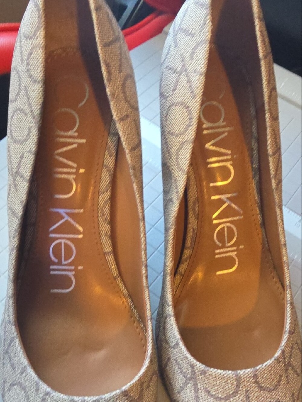 Calvin Klein Champagne Logo Pointed-Toe Pumps - Picture 7 of 9